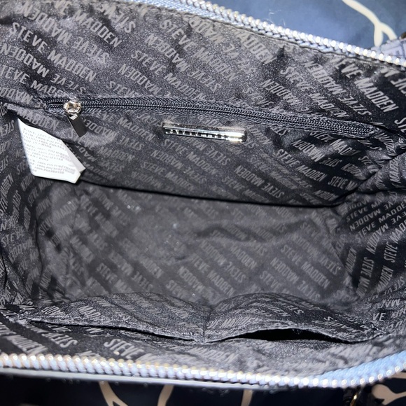 Steven Madden Crossbody - Picture 2 of 4